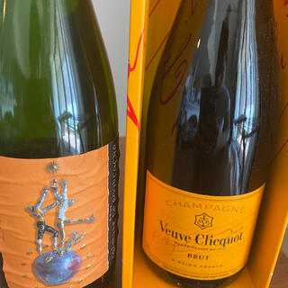 ヴーヴクリコイエローとクレマンドブルゴーニュ　泡2本セット(シャンパン/スパークリングワイン)