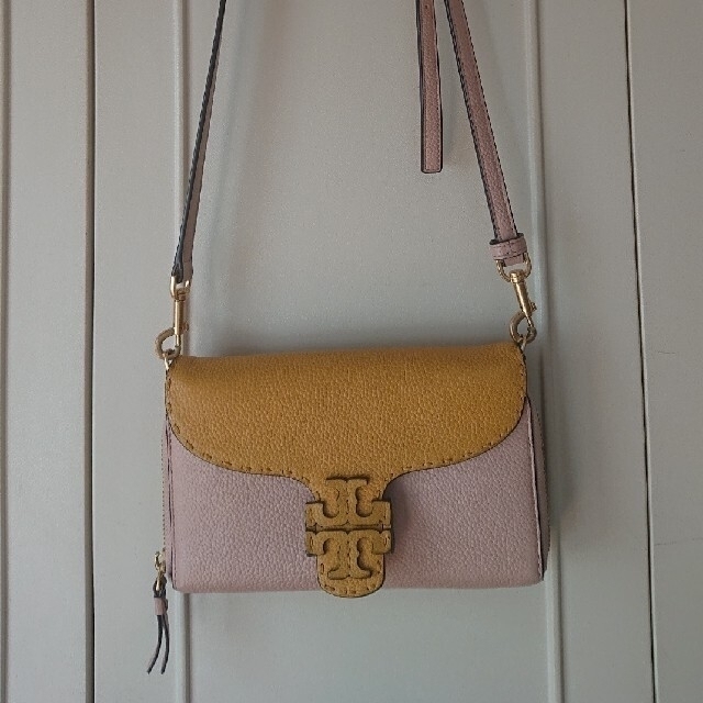 Tory Burch(トリーバーチ)のTORY BURCH  ウォレットショルダー お財布 巾着付 レディースのバッグ(ショルダーバッグ)の商品写真