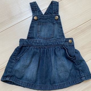 ベビーギャップ(babyGAP)の【新品未使用】BabyGap デニムジャンパースカート　6-12 months(スカート)