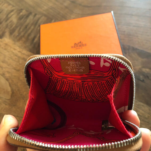 Hermes(エルメス)の【未使用】HERMES シルクインコインケース　新品 レディースのファッション小物(財布)の商品写真