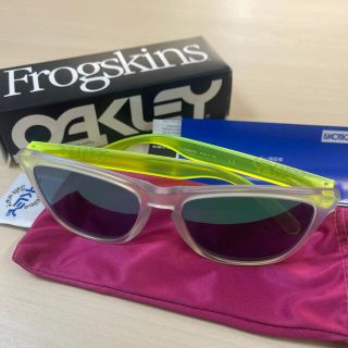 オークリー(Oakley)の新品 Oakley オークリー フロッグスキン　サングラス　イエロー(サングラス/メガネ)