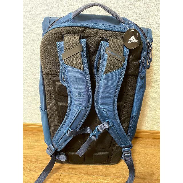 adidas(アディダス)のアディダス／大型リュック／35L／新品未使用品／半額以下 メンズのバッグ(バッグパック/リュック)の商品写真