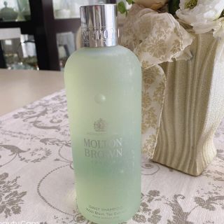 モルトンブラウン(MOLTON BROWN)の開封のみ⭐︎MOLTON BROWNモルトンブラウンデイリーシャンプー300ml(シャンプー)