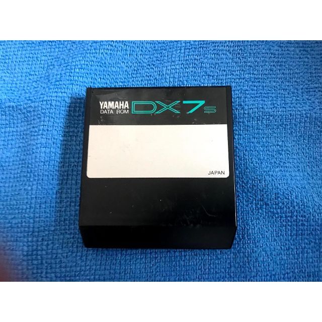ヤマハ(ヤマハ)のYAMAHA DX7s用カートリッジ DATA ROM プリロードデータ 楽器の鍵盤楽器(キーボード/シンセサイザー)の商品写真