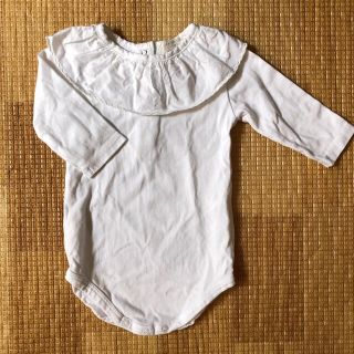 ザラホーム(ZARA HOME)のZARA HOME kids フリルネックロンパース　60(ロンパース)