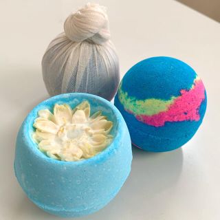 ラッシュ(LUSH)のlushfresh 3点セット　バスボム(入浴剤/バスソルト)