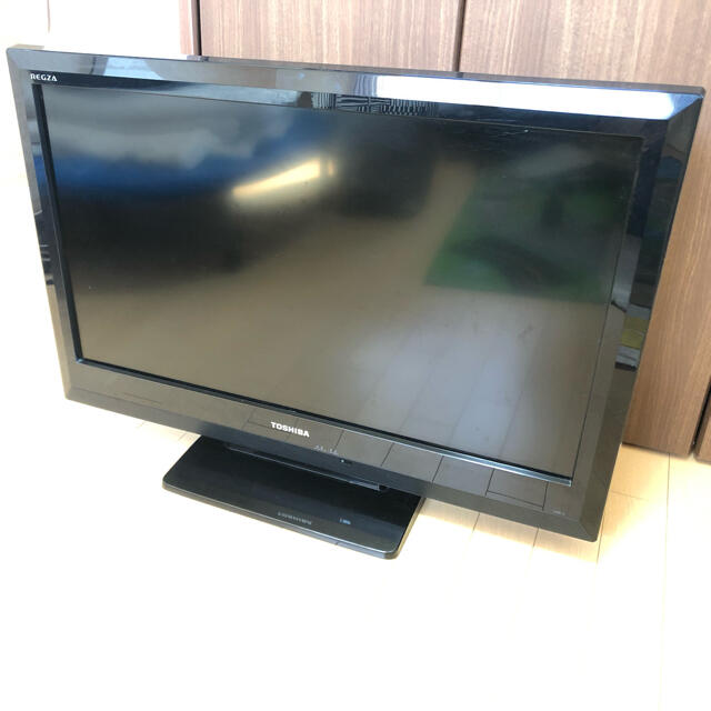 東芝(トウシバ)の東芝　32型テレビ 32BC3 スマホ/家電/カメラのテレビ/映像機器(テレビ)の商品写真