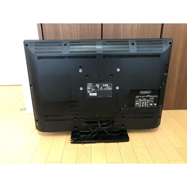 東芝(トウシバ)の東芝　32型テレビ 32BC3 スマホ/家電/カメラのテレビ/映像機器(テレビ)の商品写真