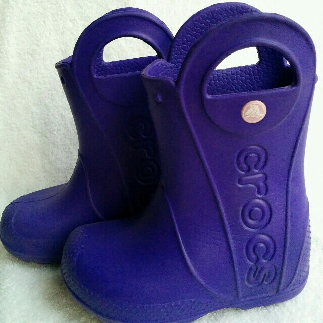 crocs(クロックス)のクロックス　キッズ　長靴　レインシューズ キッズ/ベビー/マタニティのキッズ靴/シューズ(15cm~)(長靴/レインシューズ)の商品写真