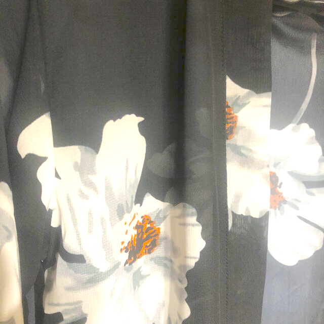 Premazel シフォン　ロングシャツジャケットＭ レディースのトップス(カーディガン)の商品写真