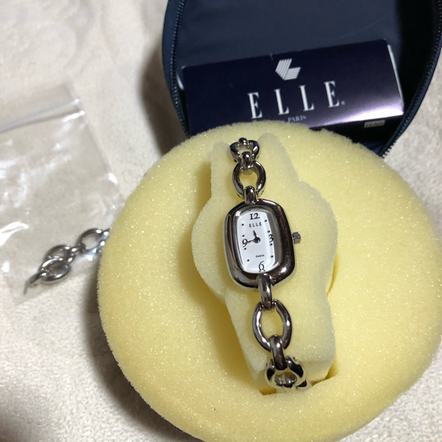 ELLE(エル)のELLE  レディ　　腕時計 レディースのファッション小物(腕時計)の商品写真