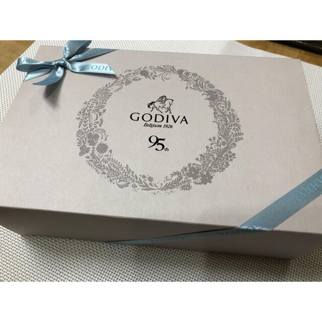 GODIVA アニバーサリーグランプラス 30粒入り