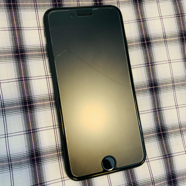 iPhone(アイフォーン)のiPhone 7 Black 128 GB SIMロックなし スマホ/家電/カメラのスマートフォン/携帯電話(スマートフォン本体)の商品写真