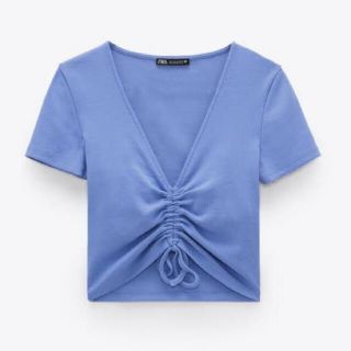 ザラ(ZARA)のZARA ギャザーディティール入り　クロップド丈Tシャツ(Tシャツ(半袖/袖なし))