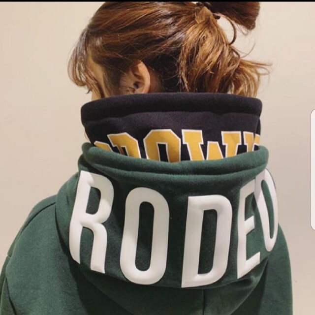 RODEO CROWNS(ロデオクラウンズ)のロデオクラウン レディースのトップス(パーカー)の商品写真