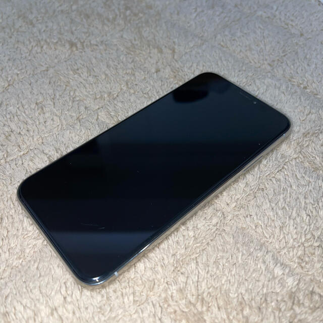 Apple(アップル)の(DAN様専用)iPhoneX 256GB SIMフリー　シルバー スマホ/家電/カメラのスマートフォン/携帯電話(スマートフォン本体)の商品写真