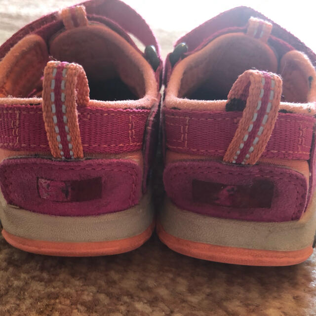 KEEN(キーン)のKEEN サンダル 女の子 13.5cm キッズ/ベビー/マタニティのベビー靴/シューズ(~14cm)(サンダル)の商品写真