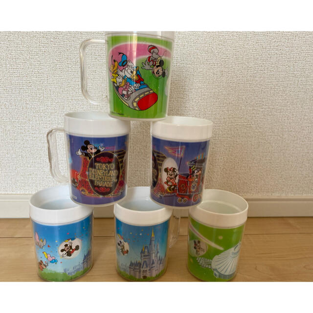 Disney(ディズニー)のディズニー　レトロマグカップ インテリア/住まい/日用品のキッチン/食器(グラス/カップ)の商品写真