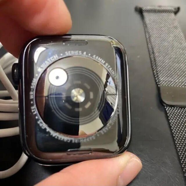 Apple Watch(アップルウォッチ)のApple Watch series4 セルラーモデル メンズの時計(腕時計(デジタル))の商品写真