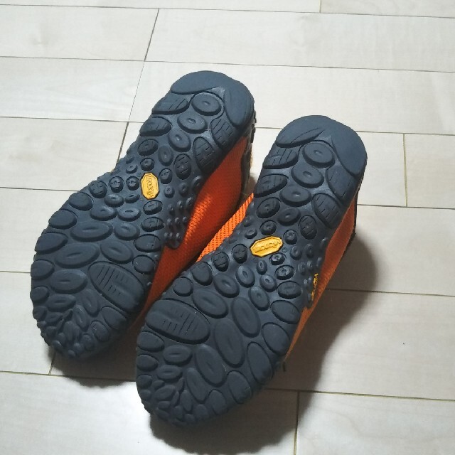 MERRELL(メレル)のメレルMERREL カメレオン　26.5cm　トレッキングシューズ　ジャンク品 メンズの靴/シューズ(スニーカー)の商品写真