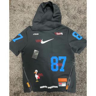 heron preston パーカー yzerr着用