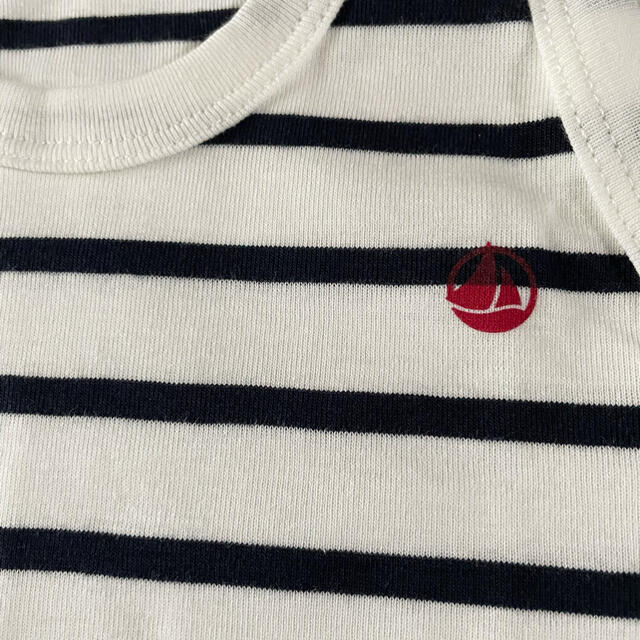 PETIT BATEAU(プチバトー)の＊ご専用＊ 新品未使用  プチバトー タンクトップ12ans  Tシャツ6ans キッズ/ベビー/マタニティのキッズ服男の子用(90cm~)(Tシャツ/カットソー)の商品写真