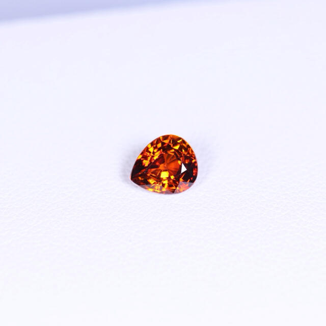 天然スペサルティンガーネット』1.12ct ナミビア産 ルース【1210】 天然スペサルティンガーネット』1.12ct ナミビア産 ルース【1210】