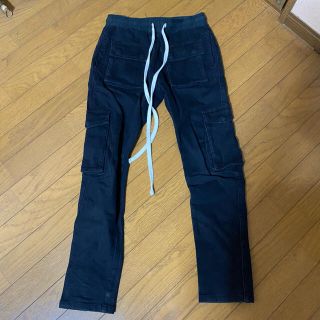 フィアオブゴッド(FEAR OF GOD)のmnmlスナップカーゴパンツ(ワークパンツ/カーゴパンツ)