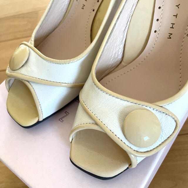 NEO RHYTHM 色も形も可愛いパンプス　プチサイズ レディースの靴/シューズ(ハイヒール/パンプス)の商品写真
