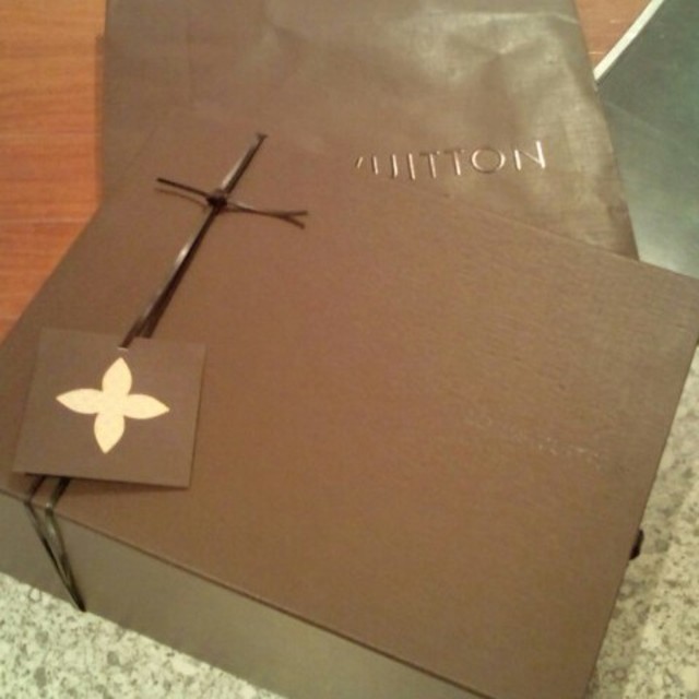 LOUIS by you's shop |ルイヴィトンならラクマ VUITTON - ryooookoサマ♪26日迄お取り置きの通販 日本製お得