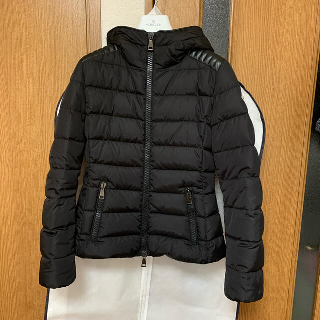 とっておきし新春福袋 MONCLER - サイズ0✨ TETRA モンクレール ...