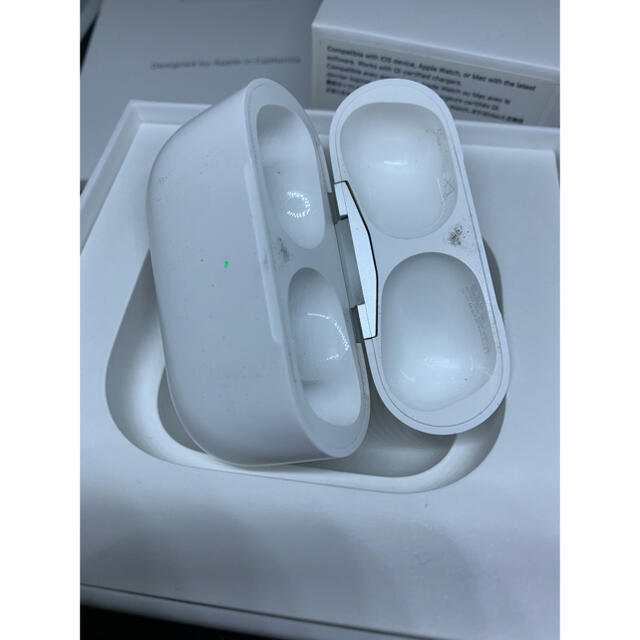 ヘッドフォン/イヤフォンApple AirPods Pro エアポッズ プロ 充電 チャージングケース