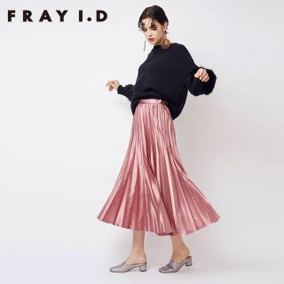 フレイアイディー(FRAY I.D)のFRAY.I.D サテンプリーツスカート　ピンク(ロングスカート)