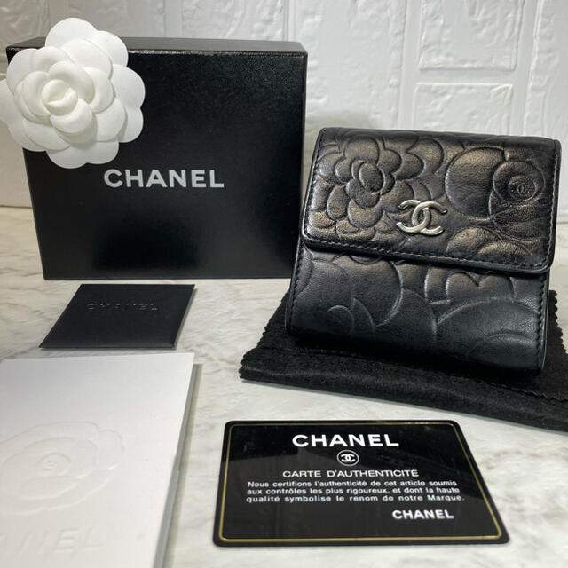 CHANEL シャネル 美品 財布 カメリア 折財布黒シルバーCC付属品