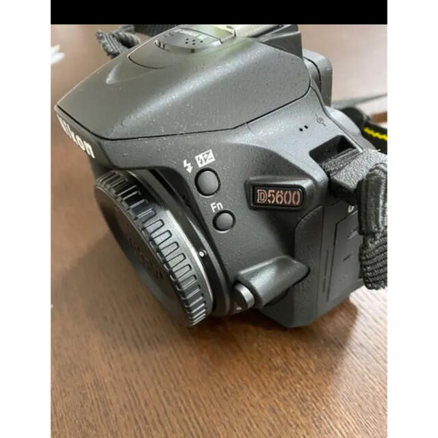 Nikon D5600 ダブルズームキット