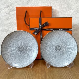 エルメス(Hermes)のbonbon様専用【新品】エルメス モザイク プラチナ 16cm プレート(食器)