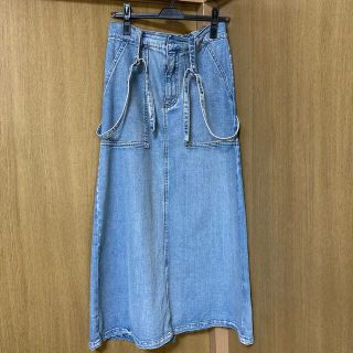 ダブルクローゼット(w closet)のw closet✴︎サスペンダー付　デニム　ロングスカート(ロングスカート)