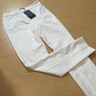 ザラ(ZARA)のZARA ホワイト パンツ(その他)