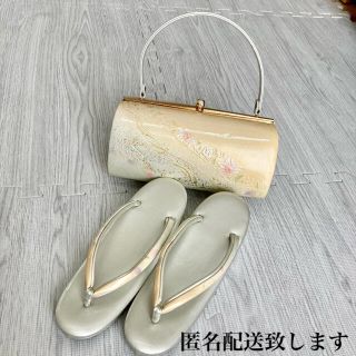 草花模様織出し　和装　バッグ　草履　セット（草履23センチ）(下駄/草履)