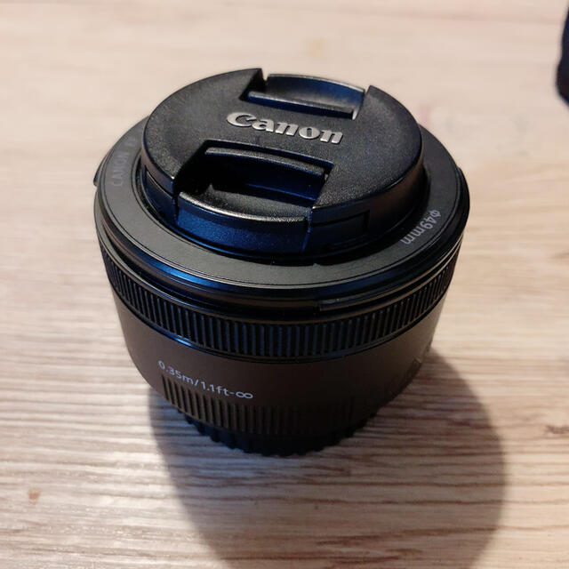 Canon(キヤノン)のCanon 単焦点レンズ　4月末まで スマホ/家電/カメラのカメラ(レンズ(単焦点))の商品写真