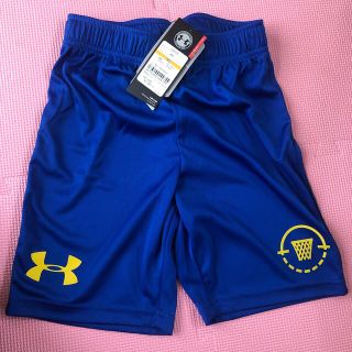 アンダーアーマー(UNDER ARMOUR)の【新品】under armour ハーフパンツ　YSM 130(パンツ/スパッツ)