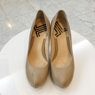 ランバンオンブルー(LANVIN en Bleu)のLANVIN en BLUE ランバン オン ブルー パンプス