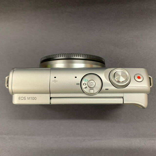 Canon ミラーレス一眼カメラ　EOS M100（ボディのみ） 4