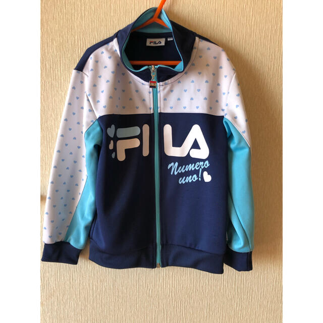 FILA(フィラ)の女児 ジャージ 120cm 上下   キッズ/ベビー/マタニティのキッズ服女の子用(90cm~)(その他)の商品写真