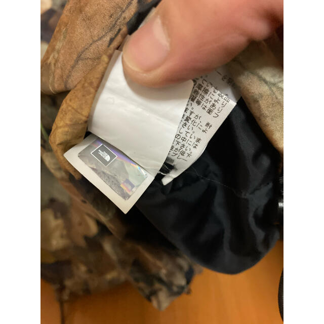 Supreme(シュプリーム)のsupreme northface leaves M 国内正規品 枯葉 メンズのジャケット/アウター(マウンテンパーカー)の商品写真