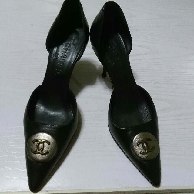 CHANEL　パンプス　黒23.5㎝