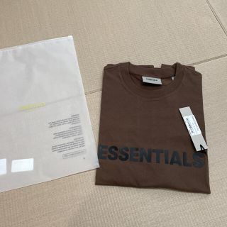 フィアオブゴッド(FEAR OF GOD)のfog essentials Tシャツ　ssense限定　サイズS(Tシャツ/カットソー(半袖/袖なし))