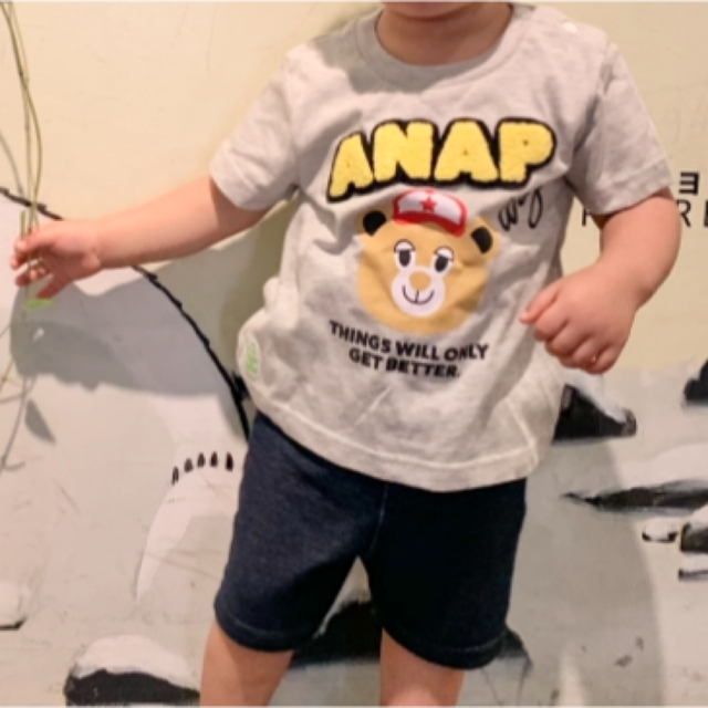 ANAP(アナップ)のTシャツ　トップス　ANAP アナップ　90cm キッズ/ベビー/マタニティのキッズ服男の子用(90cm~)(Tシャツ/カットソー)の商品写真