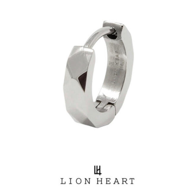 LION HEART - LION HEARライオンハートピアス2点セットの通販 by sayu's shop｜ライオンハートならラクマ