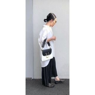 J.W.ANDERSONのフリマアイテム一覧 J.W.ANDERSONのフリマアイテム一覧